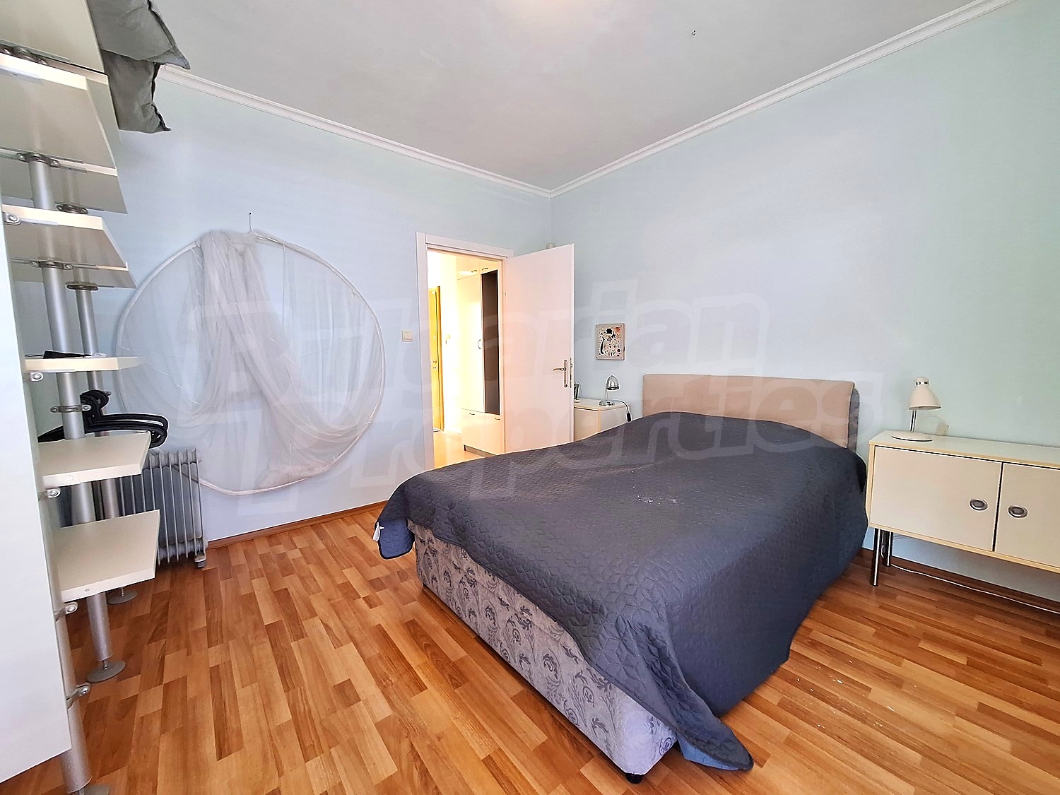 Gallery Picture 19