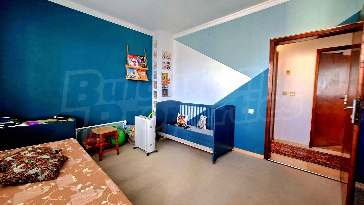 Gallery Picture 6