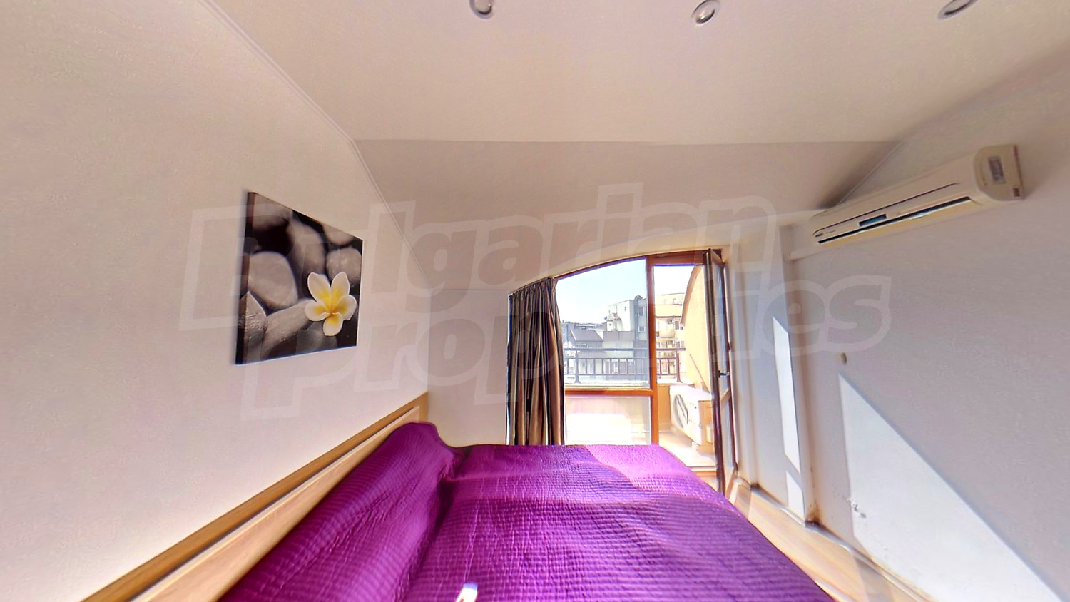 Gallery Picture 9