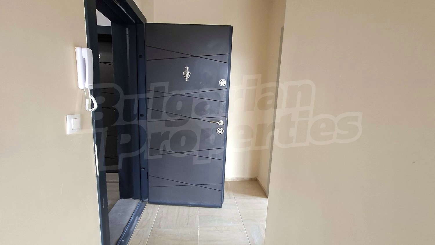 Gallery Picture 11