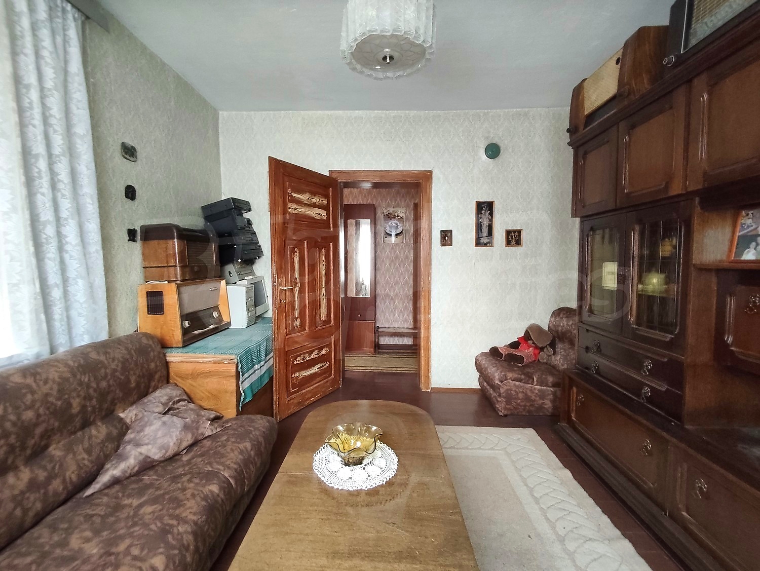 Gallery Picture 35