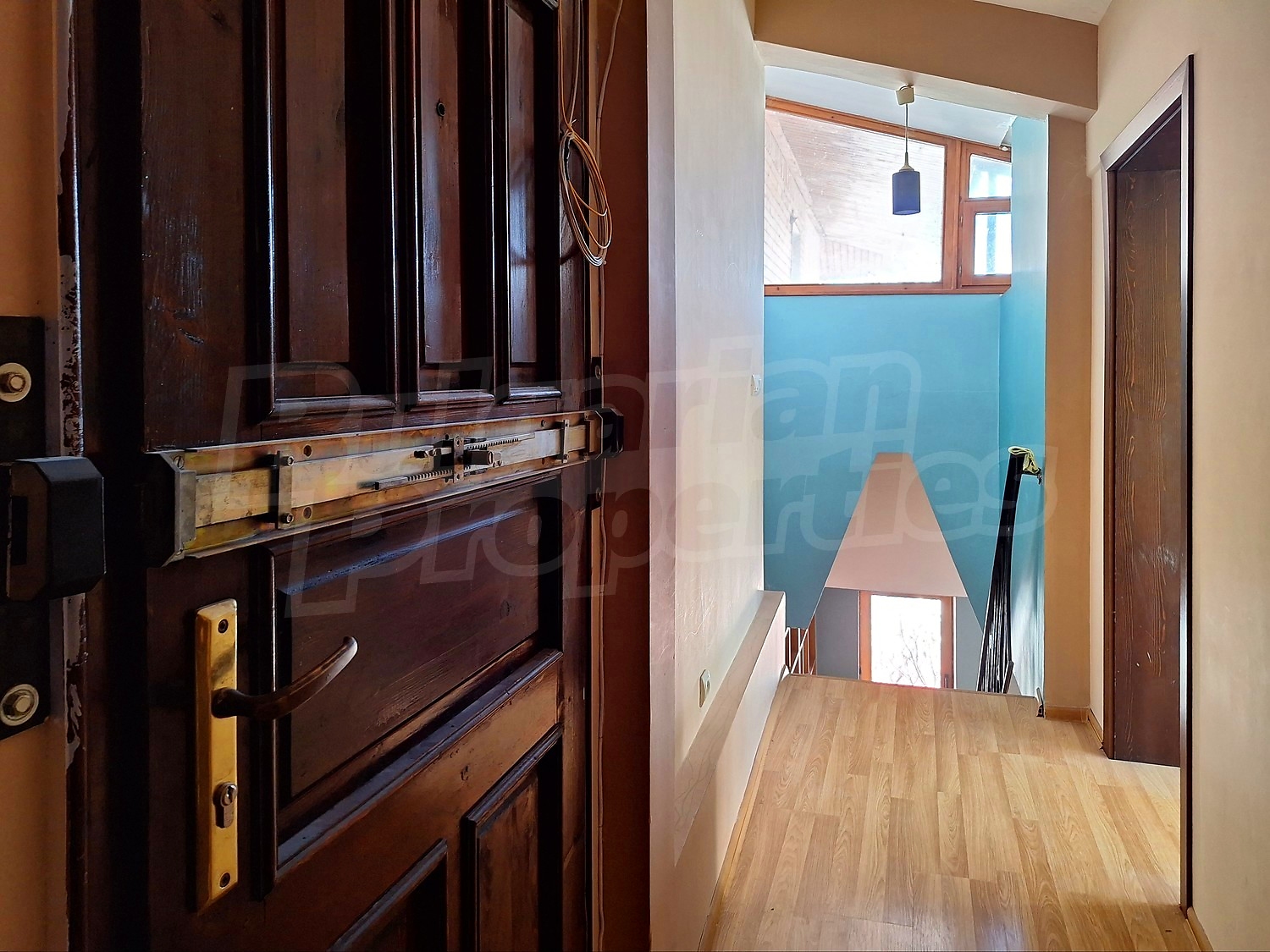 Gallery Picture 36