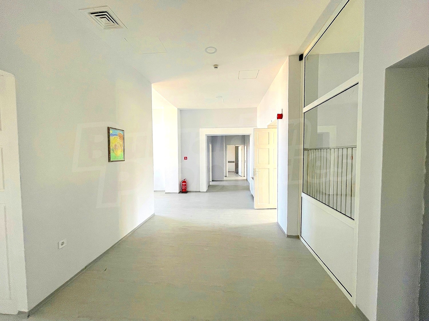 Gallery Picture 33