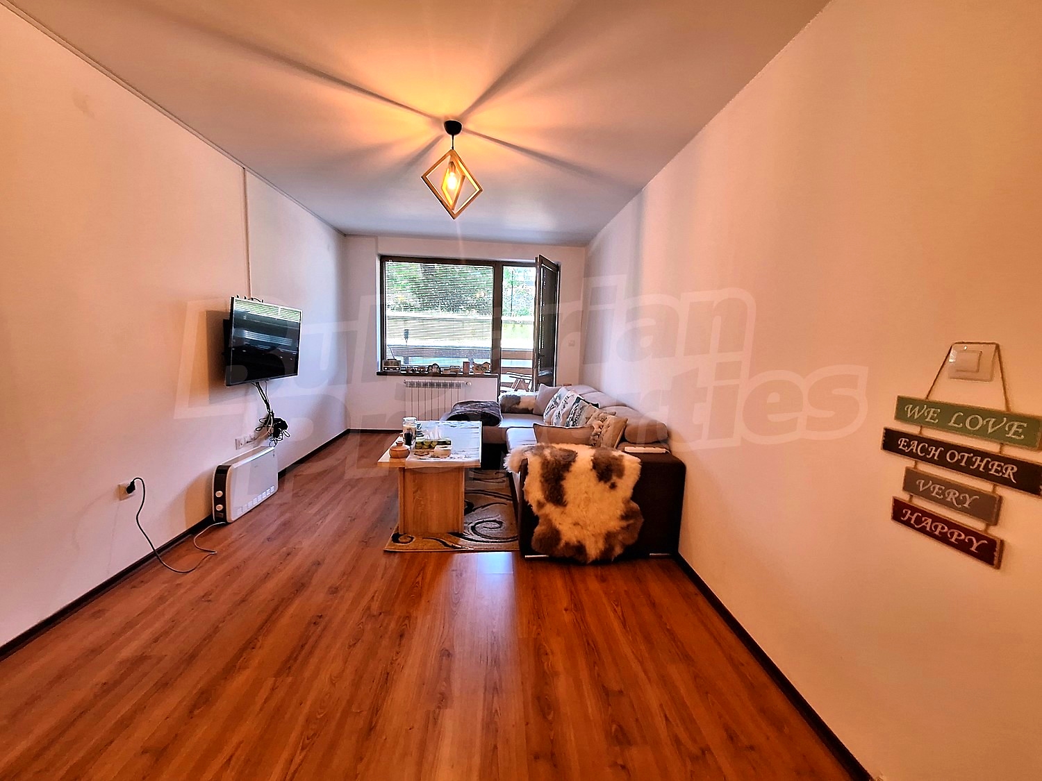 Gallery Picture 12