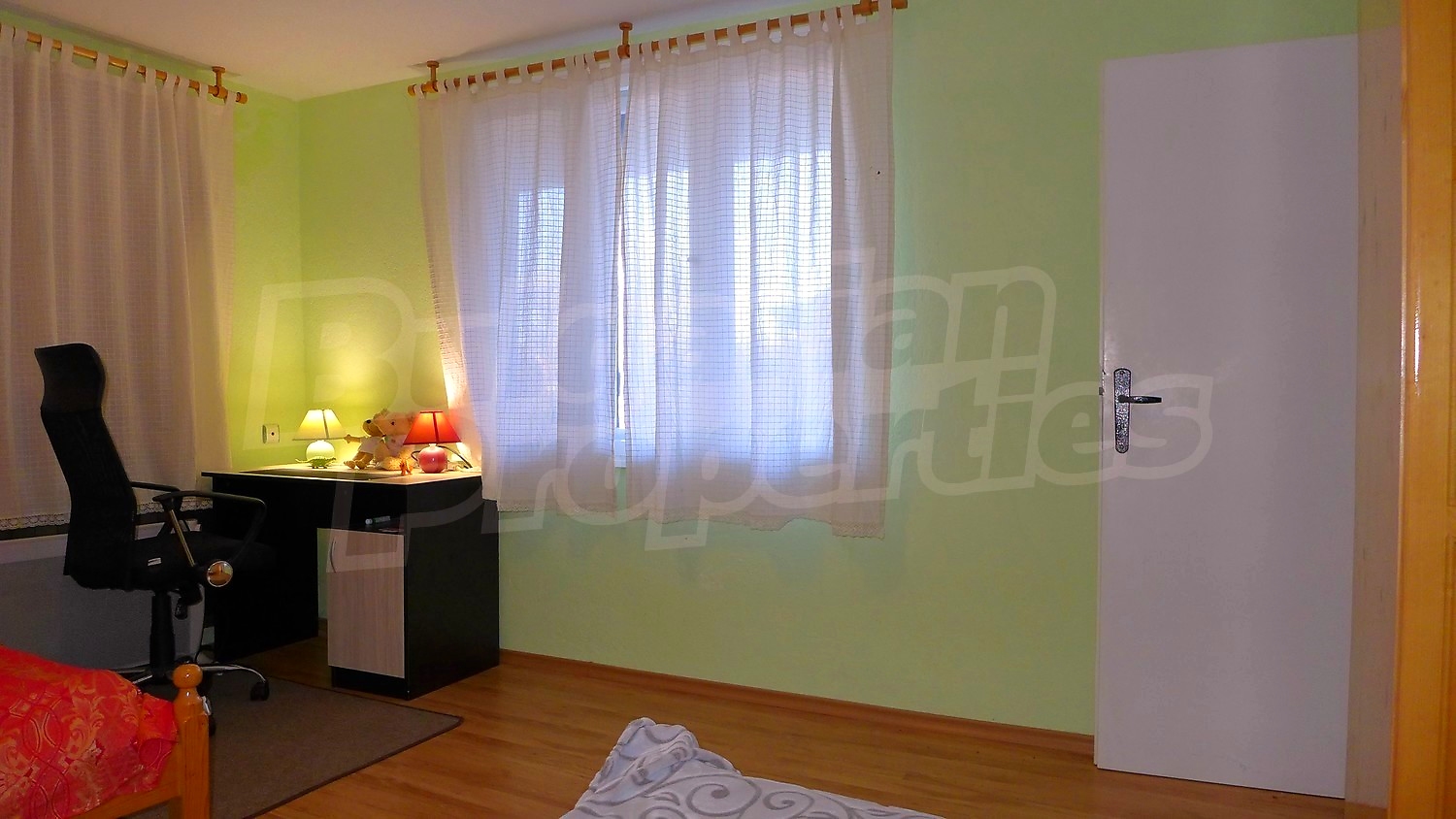Gallery Picture 26