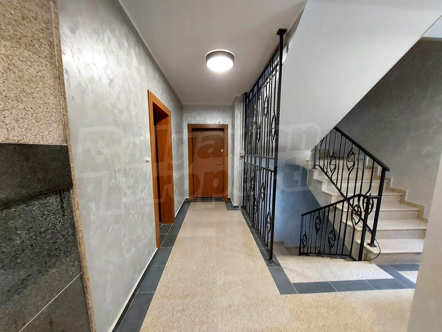 Gallery Picture 23