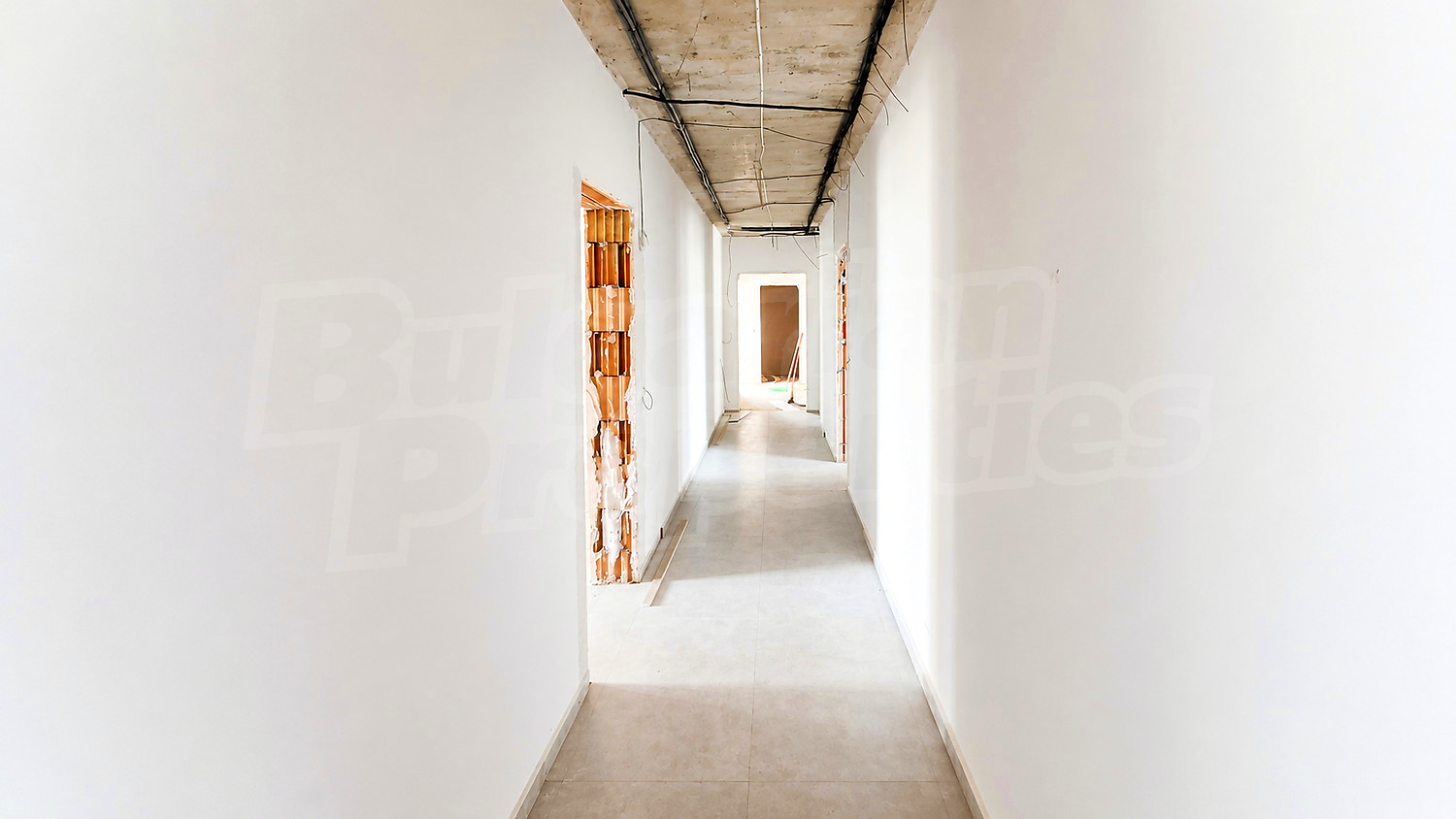 Gallery Picture 3