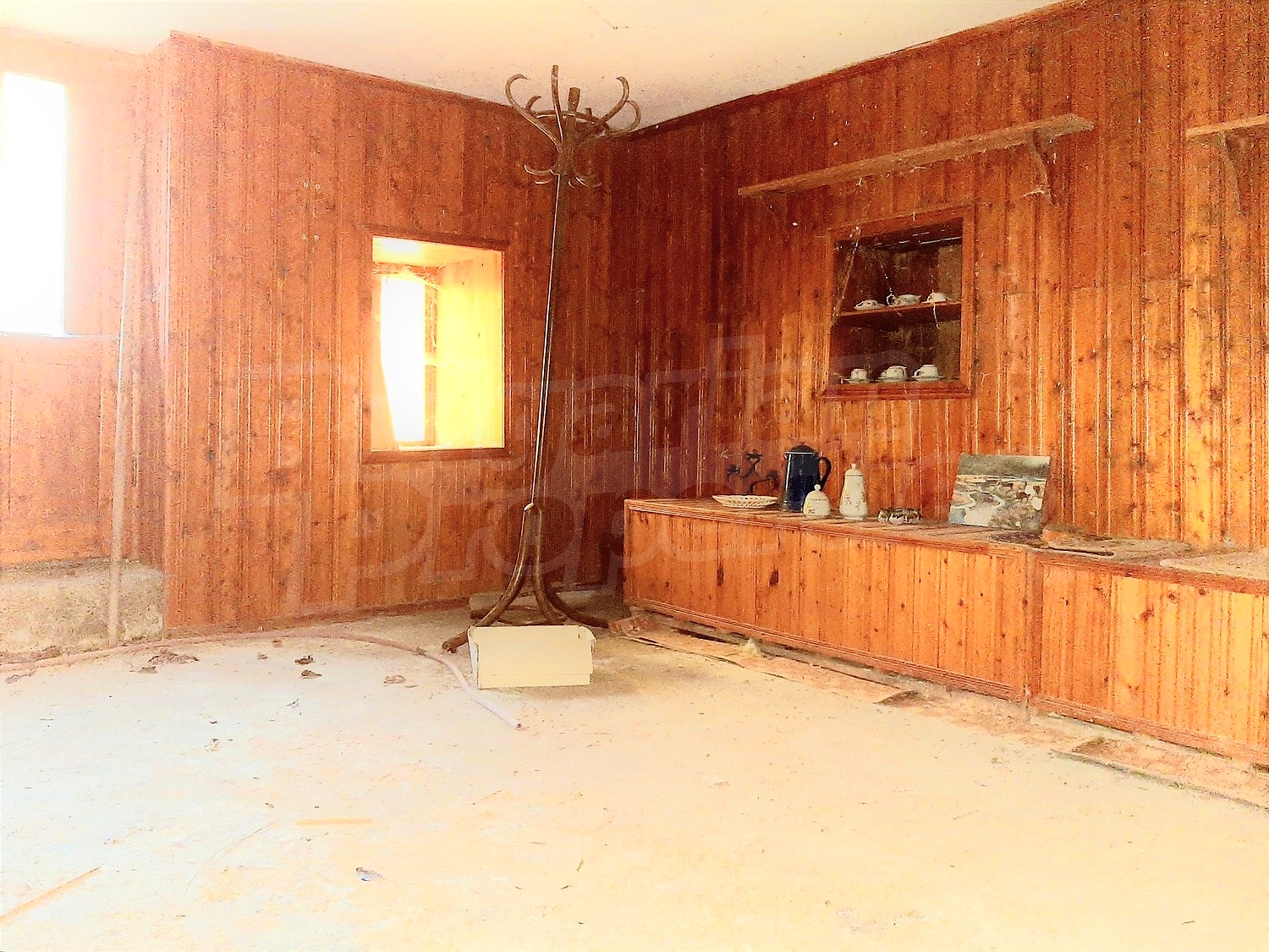 Gallery Picture 15