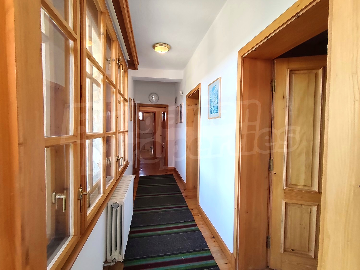 Gallery Picture 10