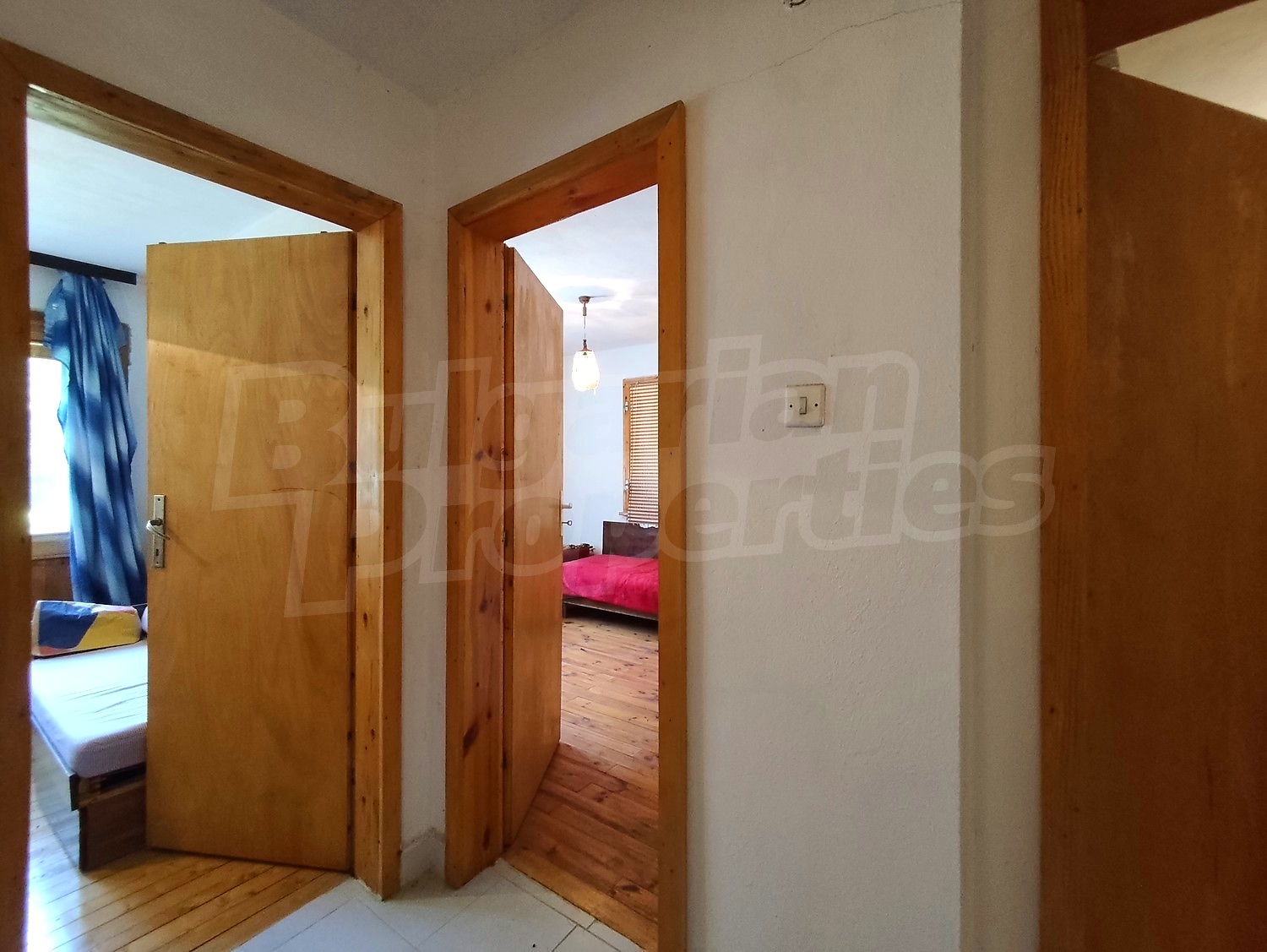 Gallery Picture 33