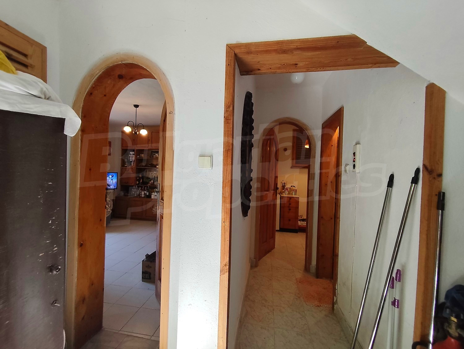 Gallery Picture 24