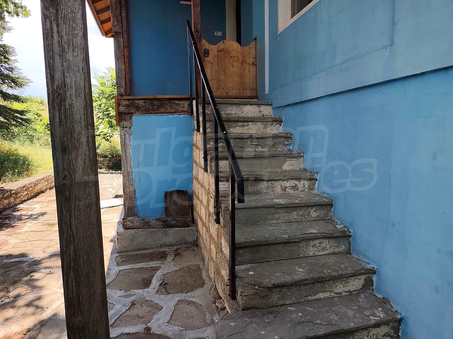 Gallery Picture 24