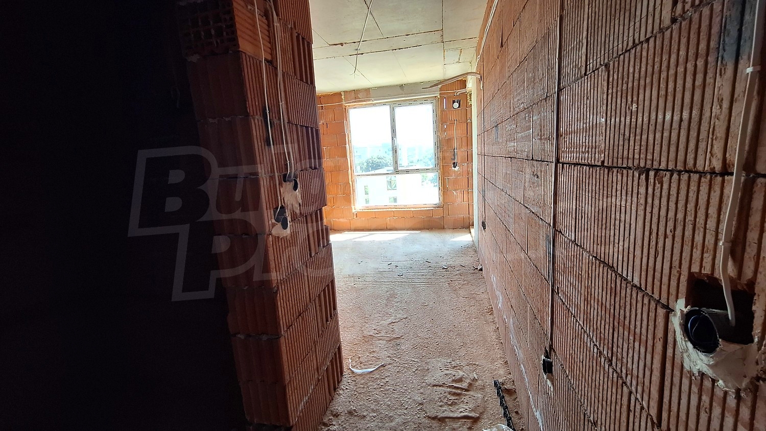 Gallery Picture 13