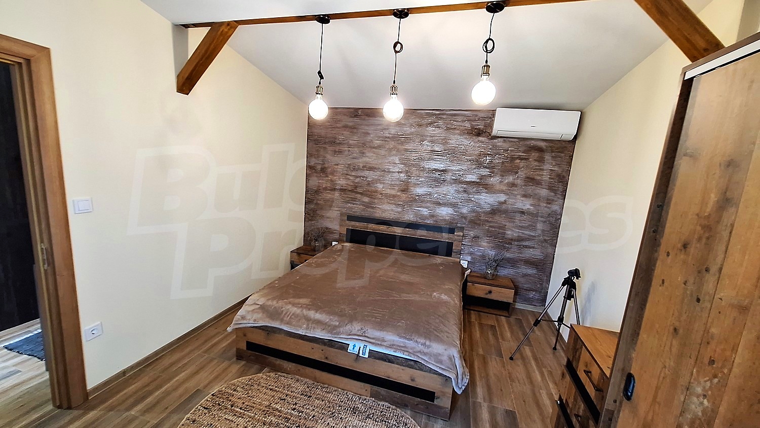 Gallery Picture 18