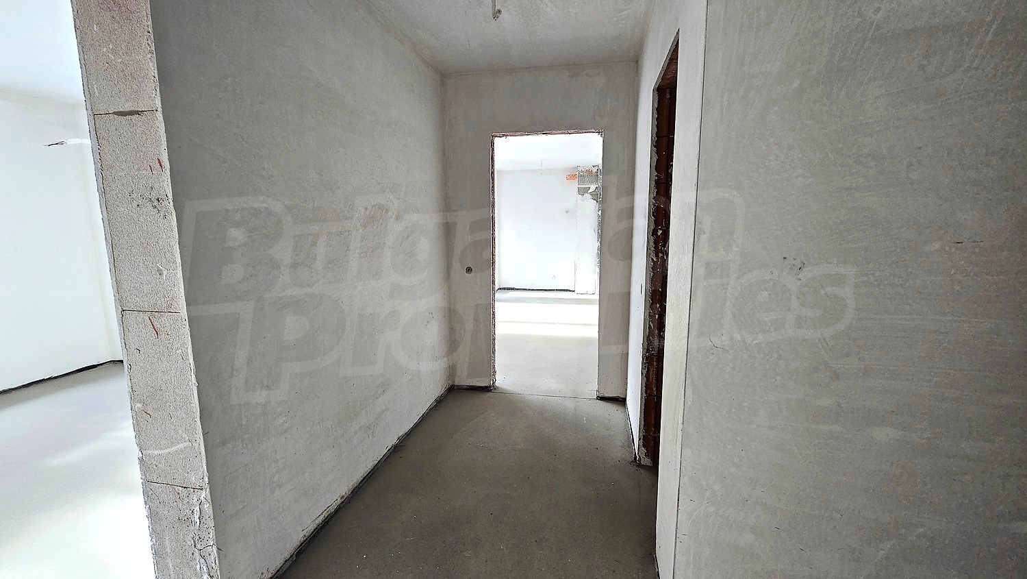 Gallery Picture 4