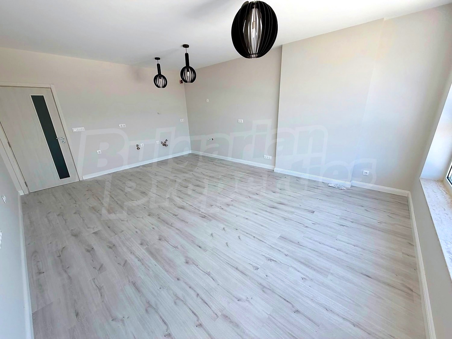 Gallery Picture 4
