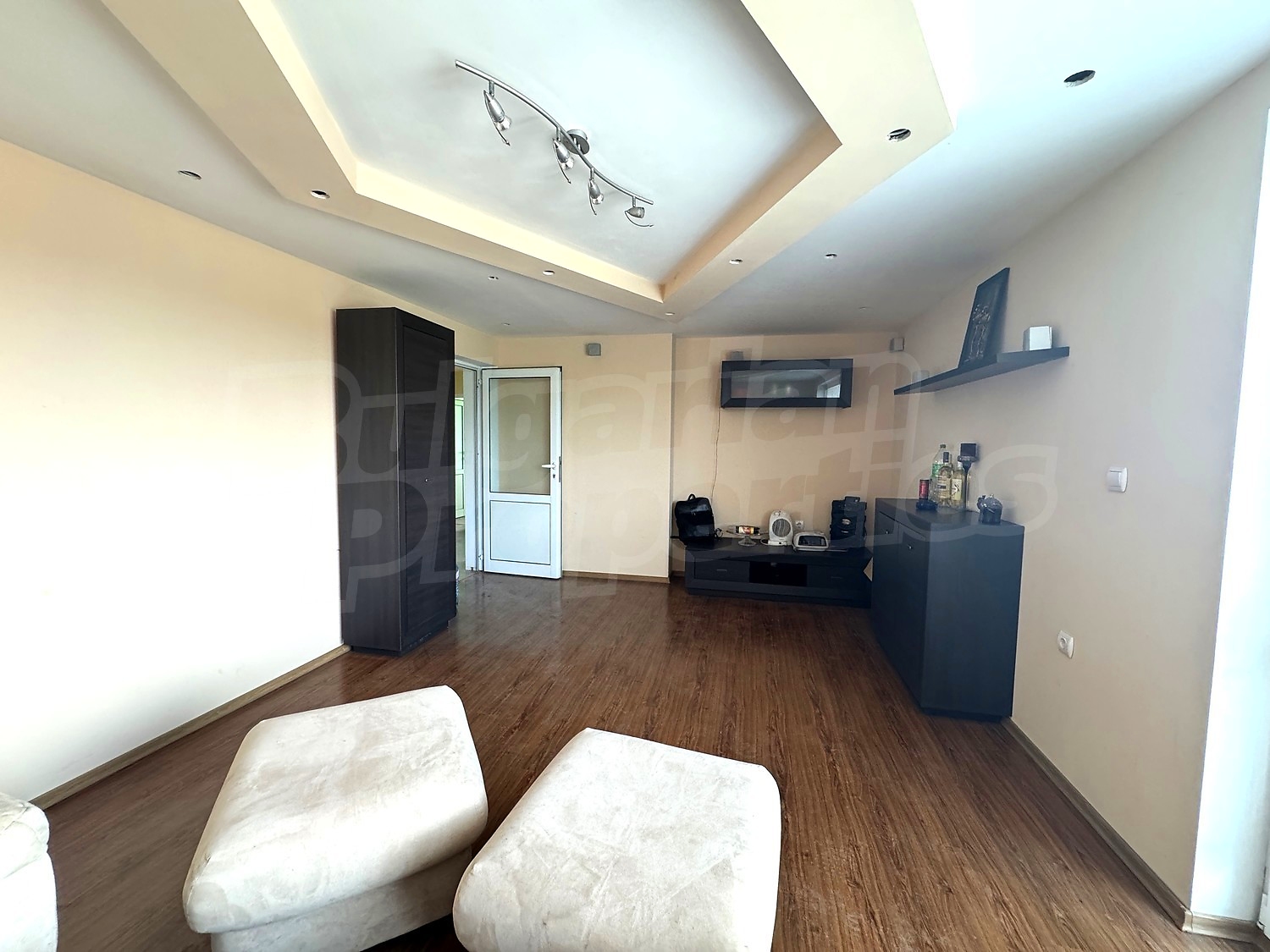 Gallery Picture 23