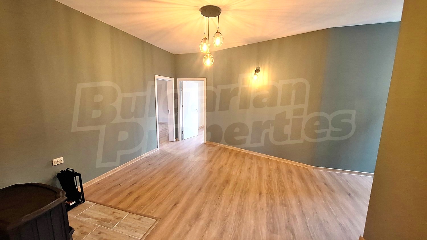 Gallery Picture 16