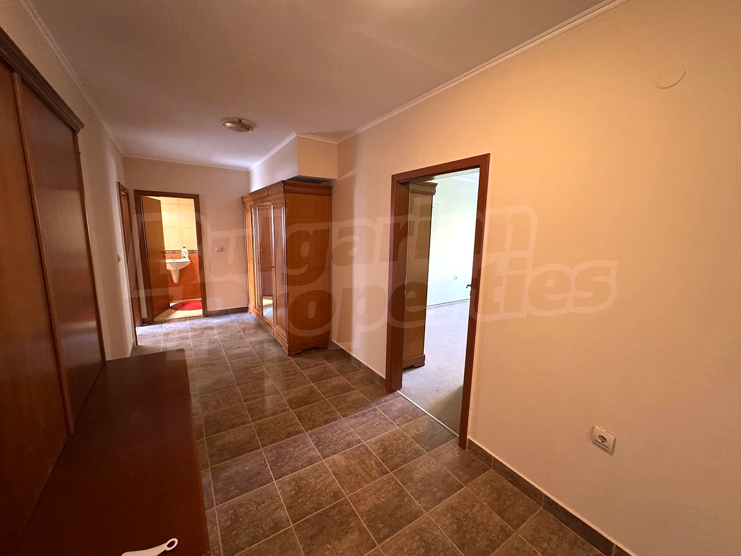 Gallery Picture 8