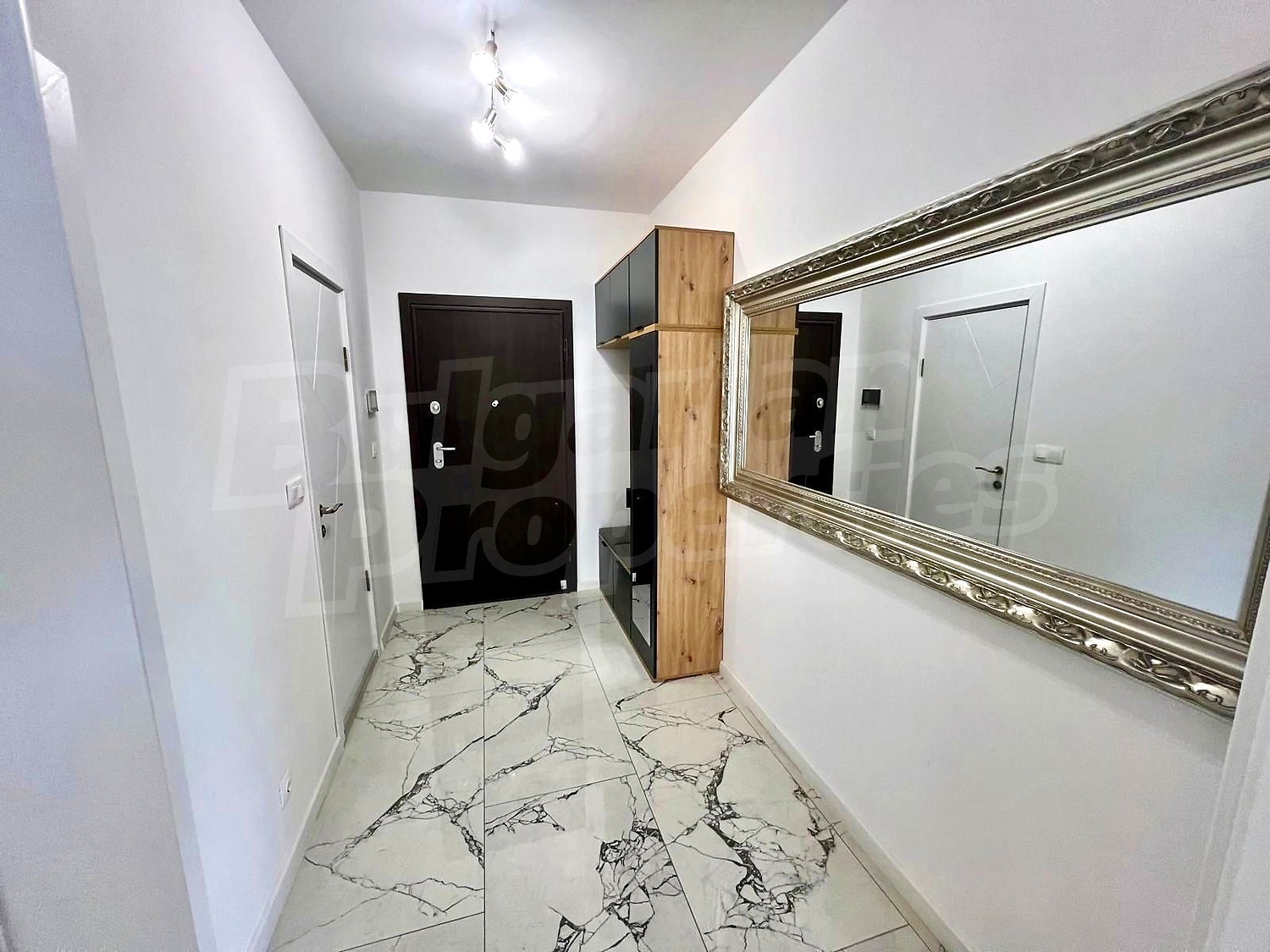 Gallery Picture 14