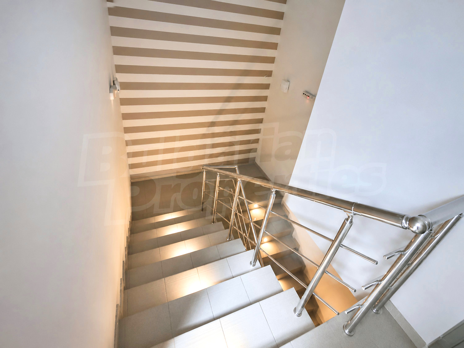 Gallery Picture 18
