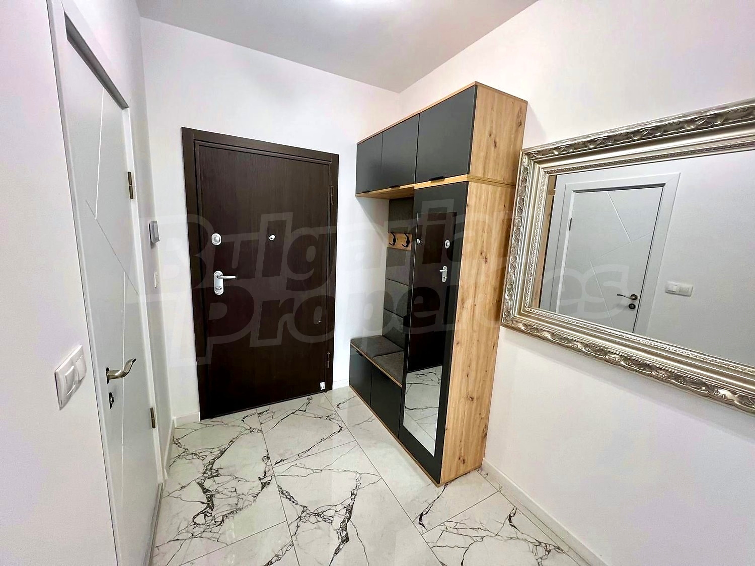 Gallery Picture 19
