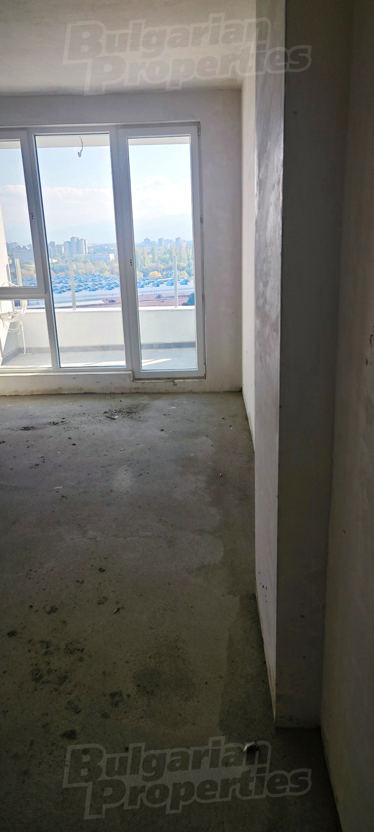Gallery Picture 4