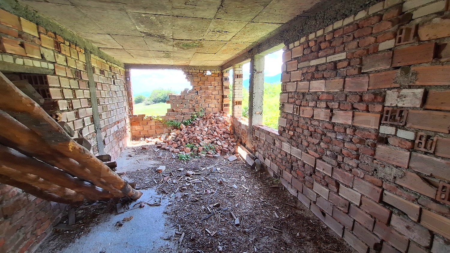 Gallery Picture 16