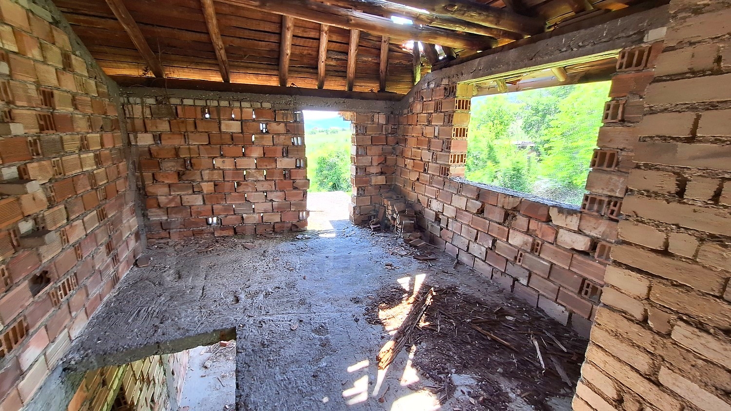 Gallery Picture 17