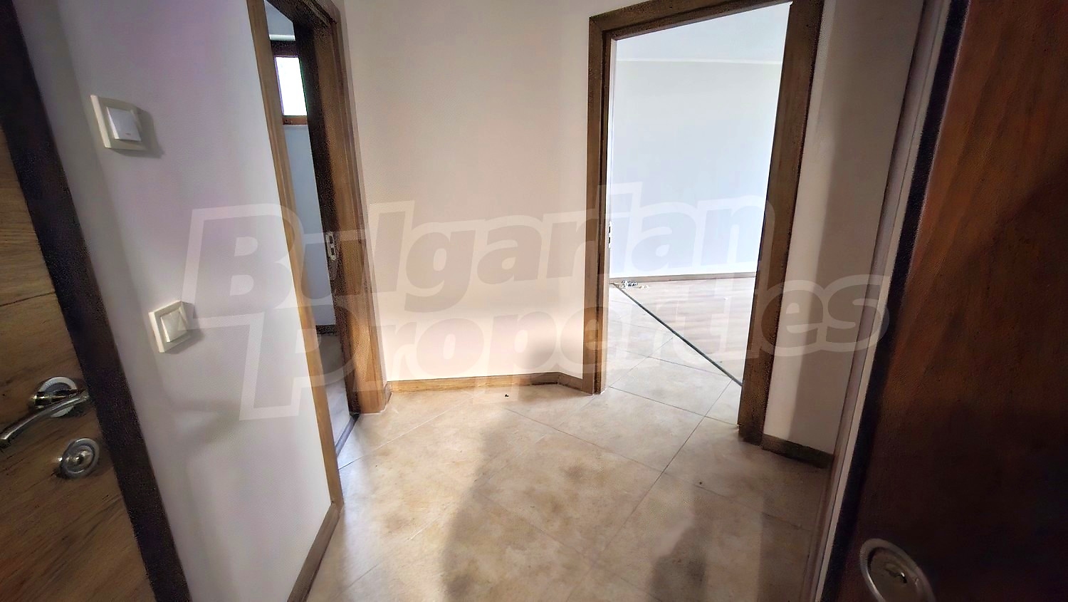 Gallery Picture 8