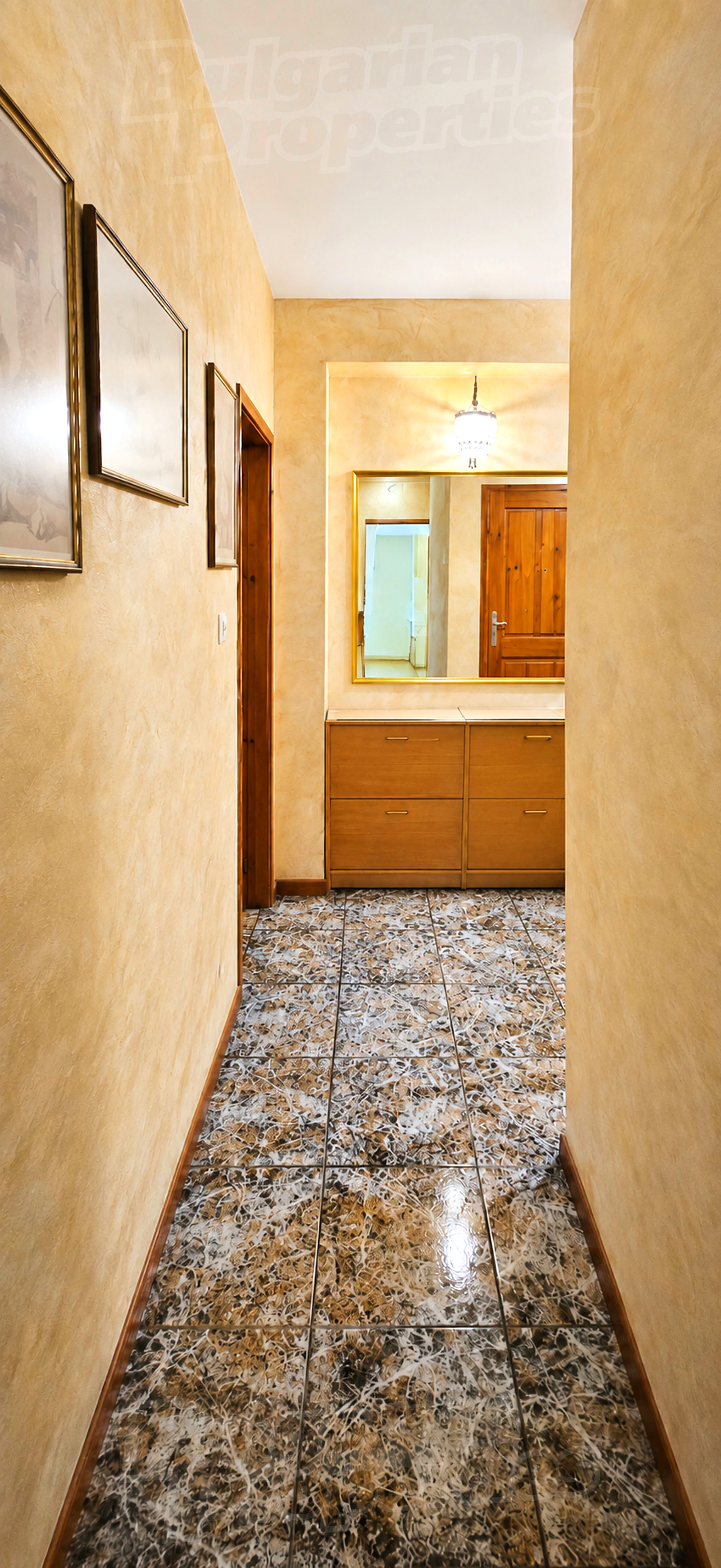 Gallery Picture 21