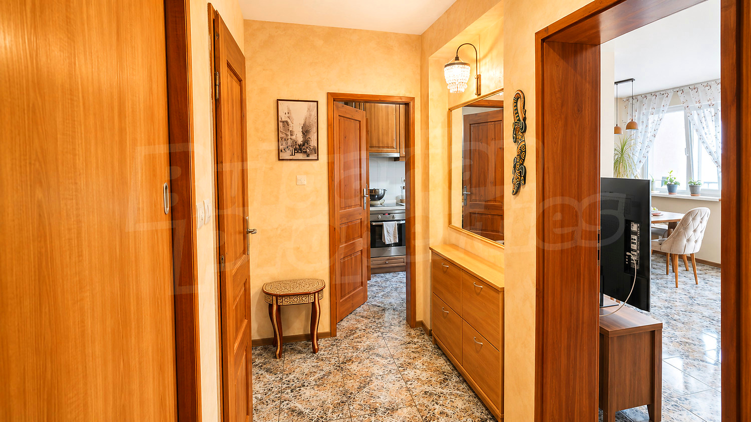 Gallery Picture 4