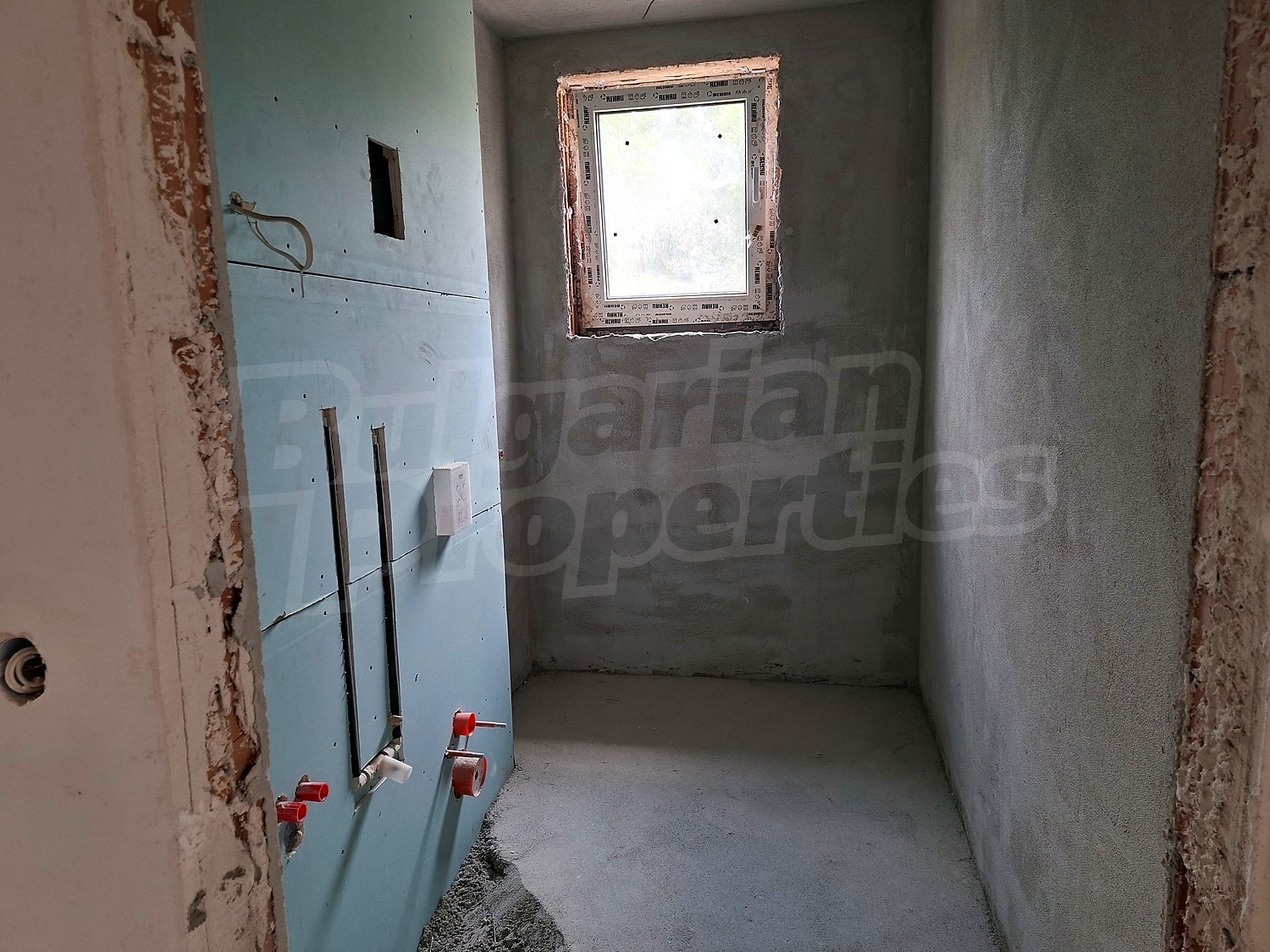 Gallery Picture 12