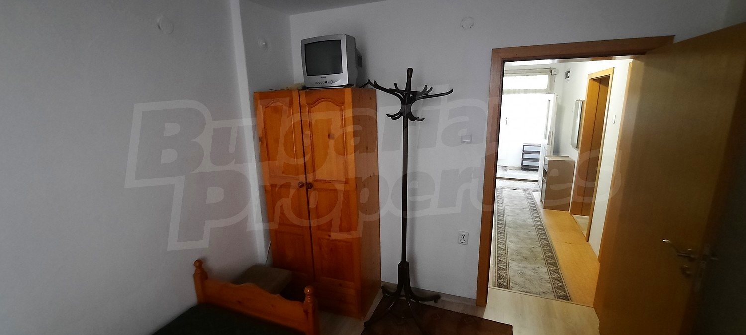 Gallery Picture 11