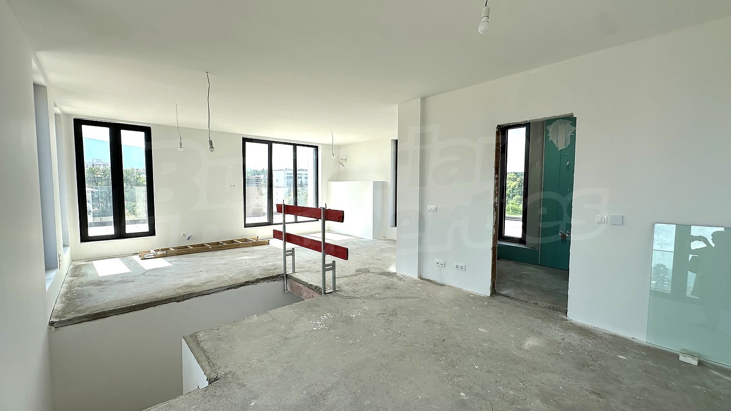 Gallery Picture 16