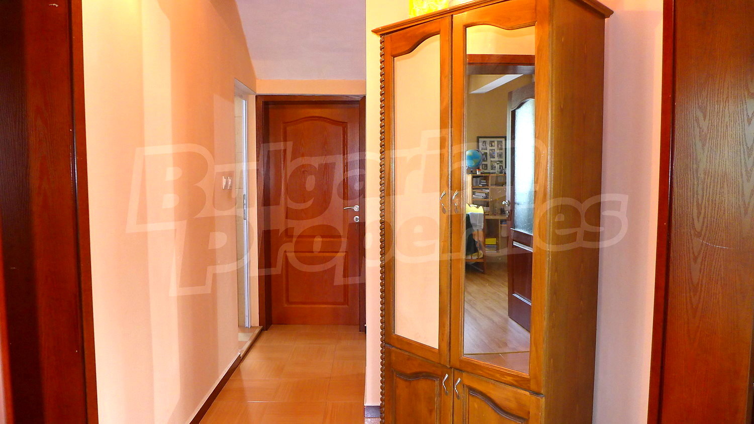 Gallery Picture 14