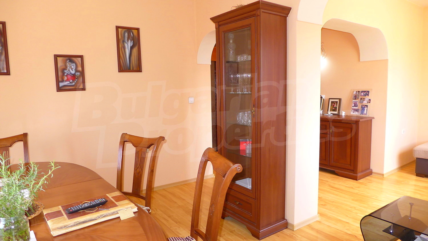 Gallery Picture 31