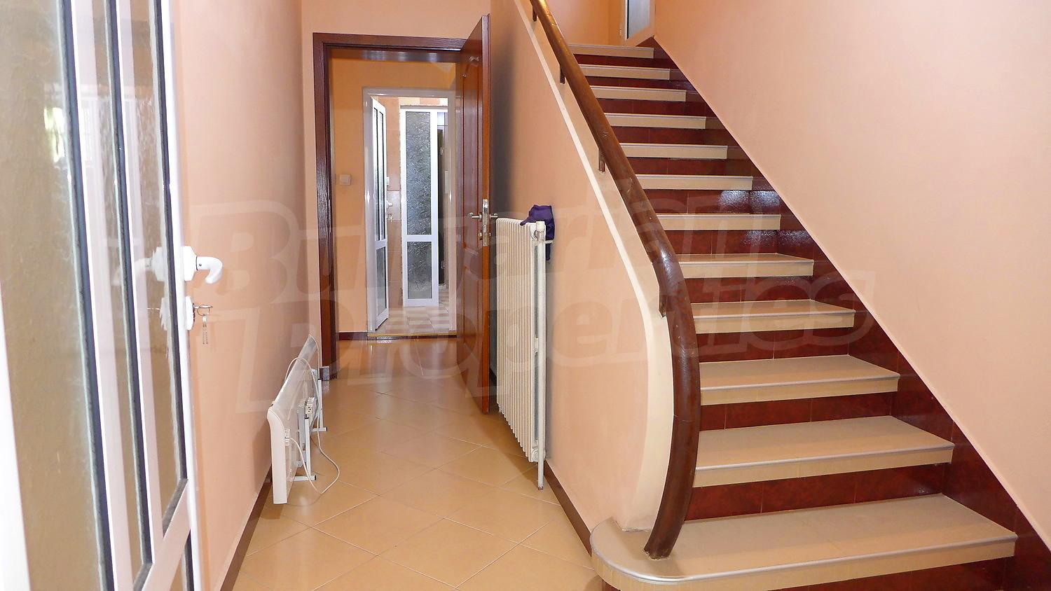 Gallery Picture 7