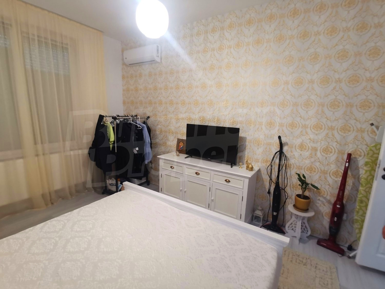Gallery Picture 23