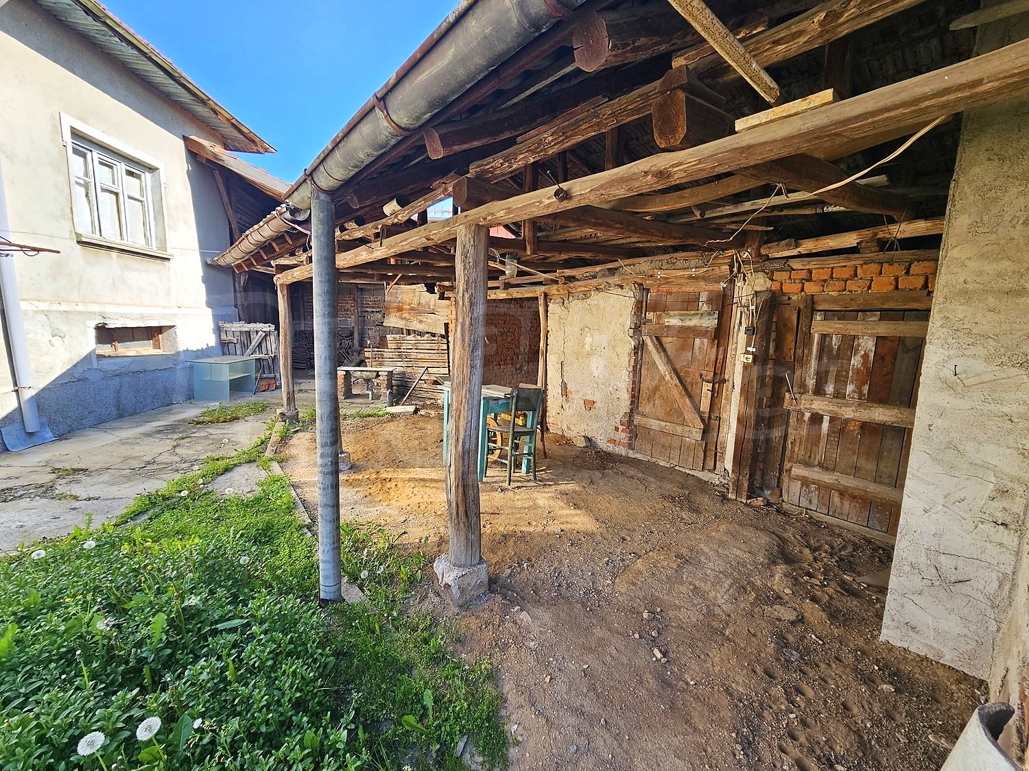 Gallery Picture 41