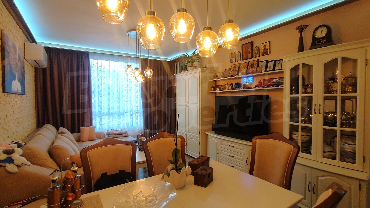 Gallery Picture 7