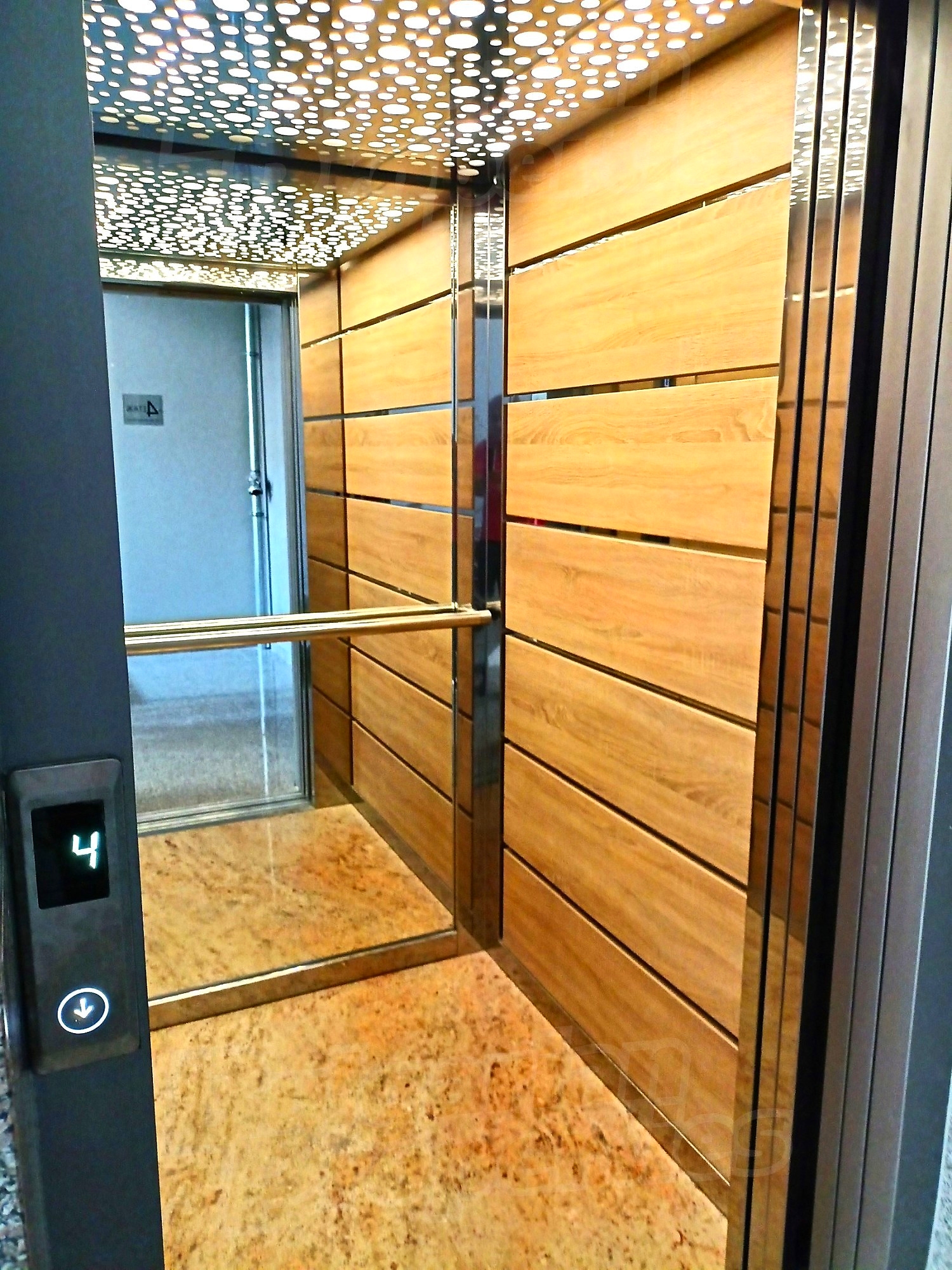 Gallery Picture 11