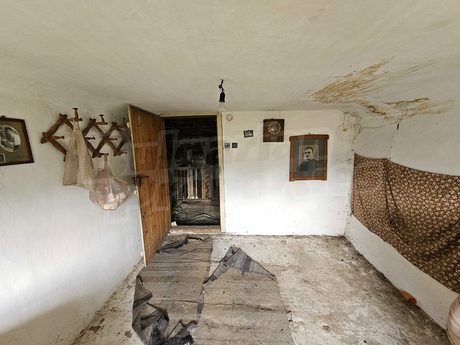 Gallery Picture 35
