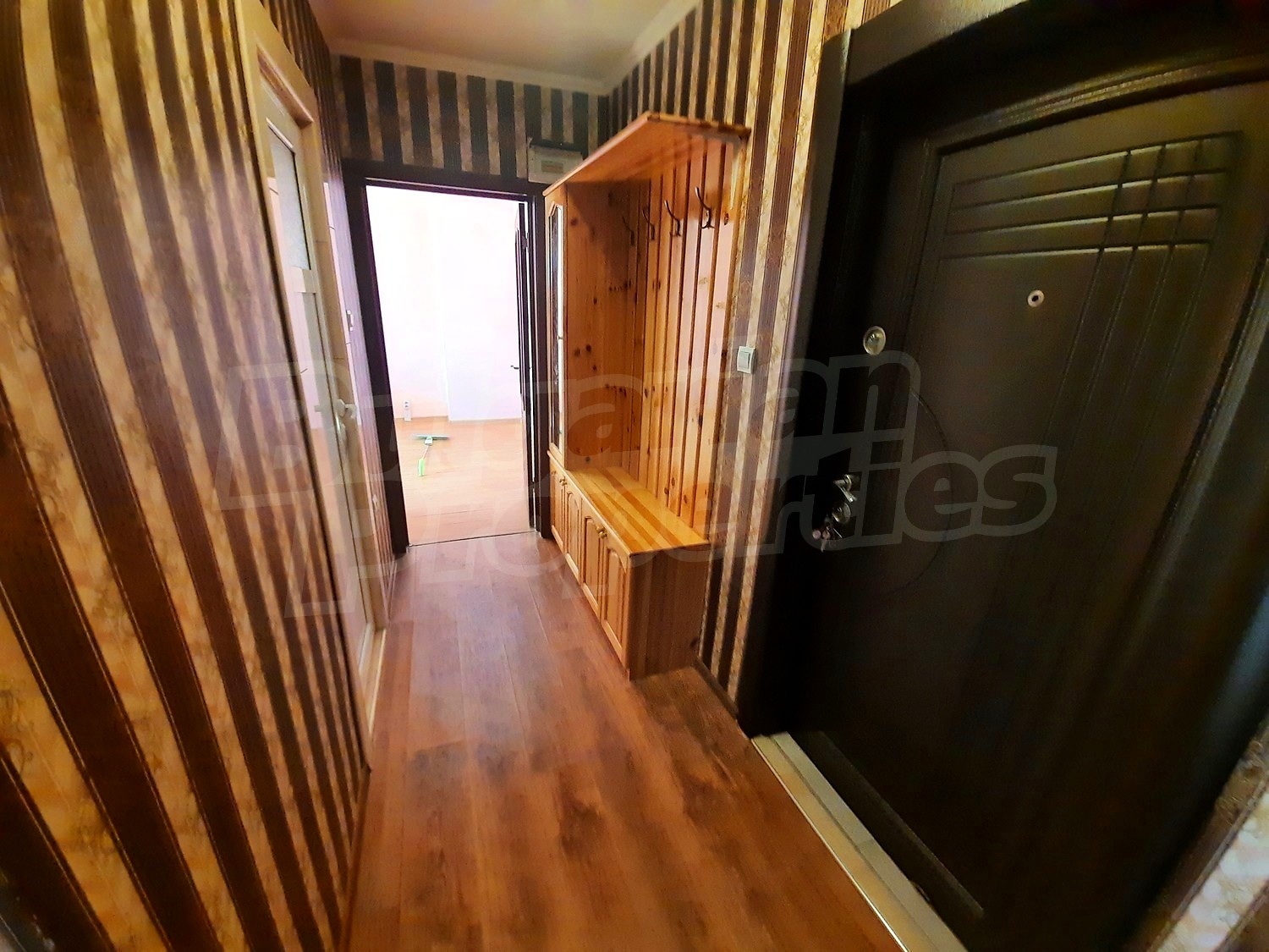 Gallery Picture 6