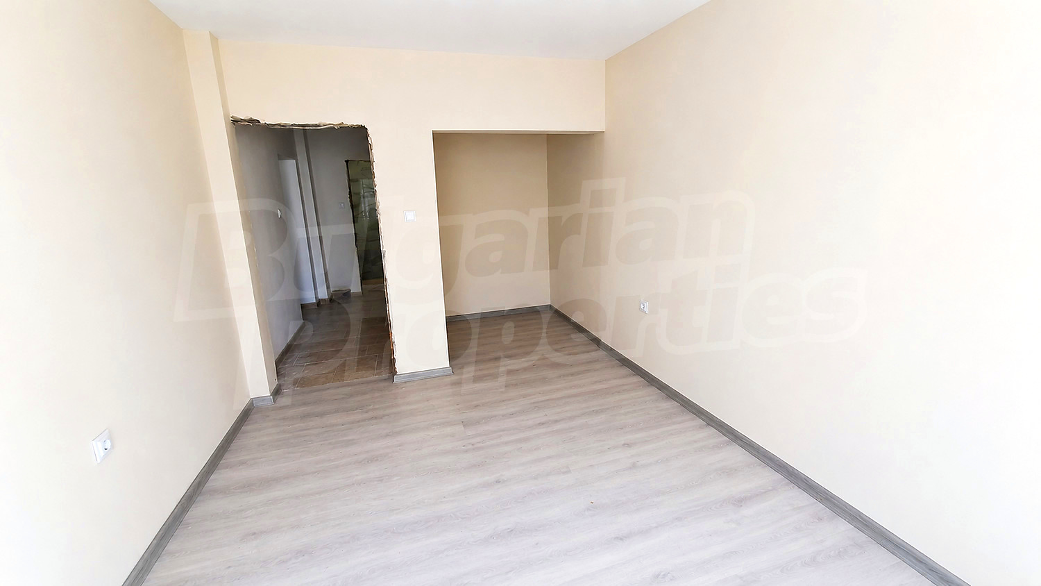 Gallery Picture 2