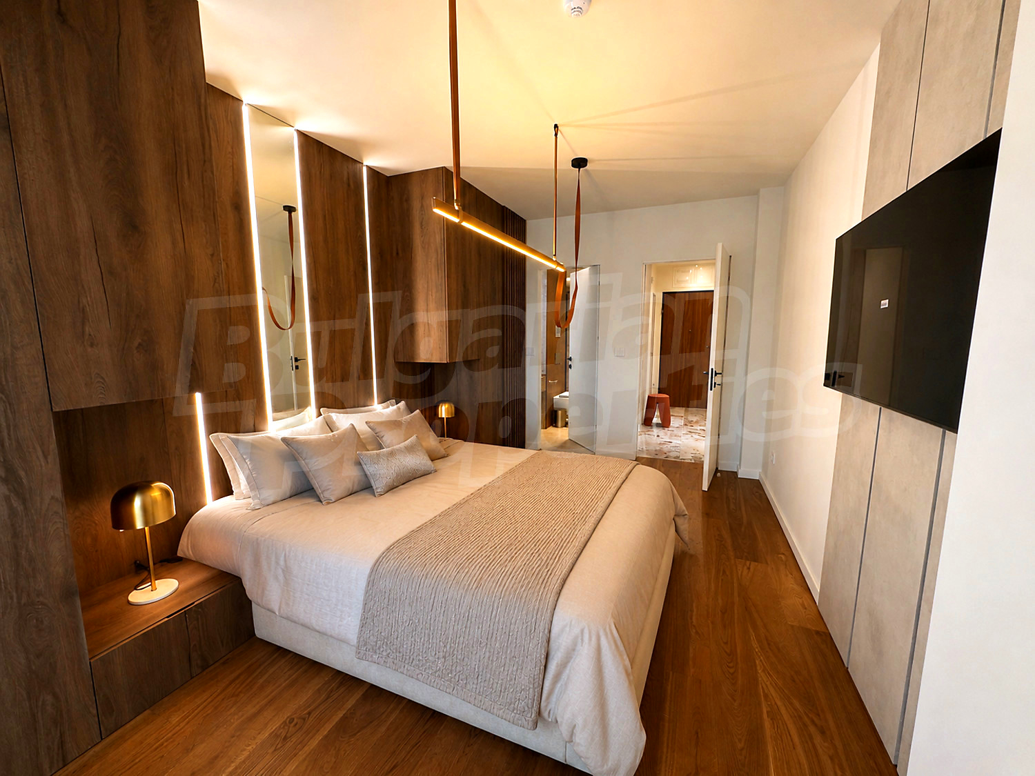 Gallery Picture 7