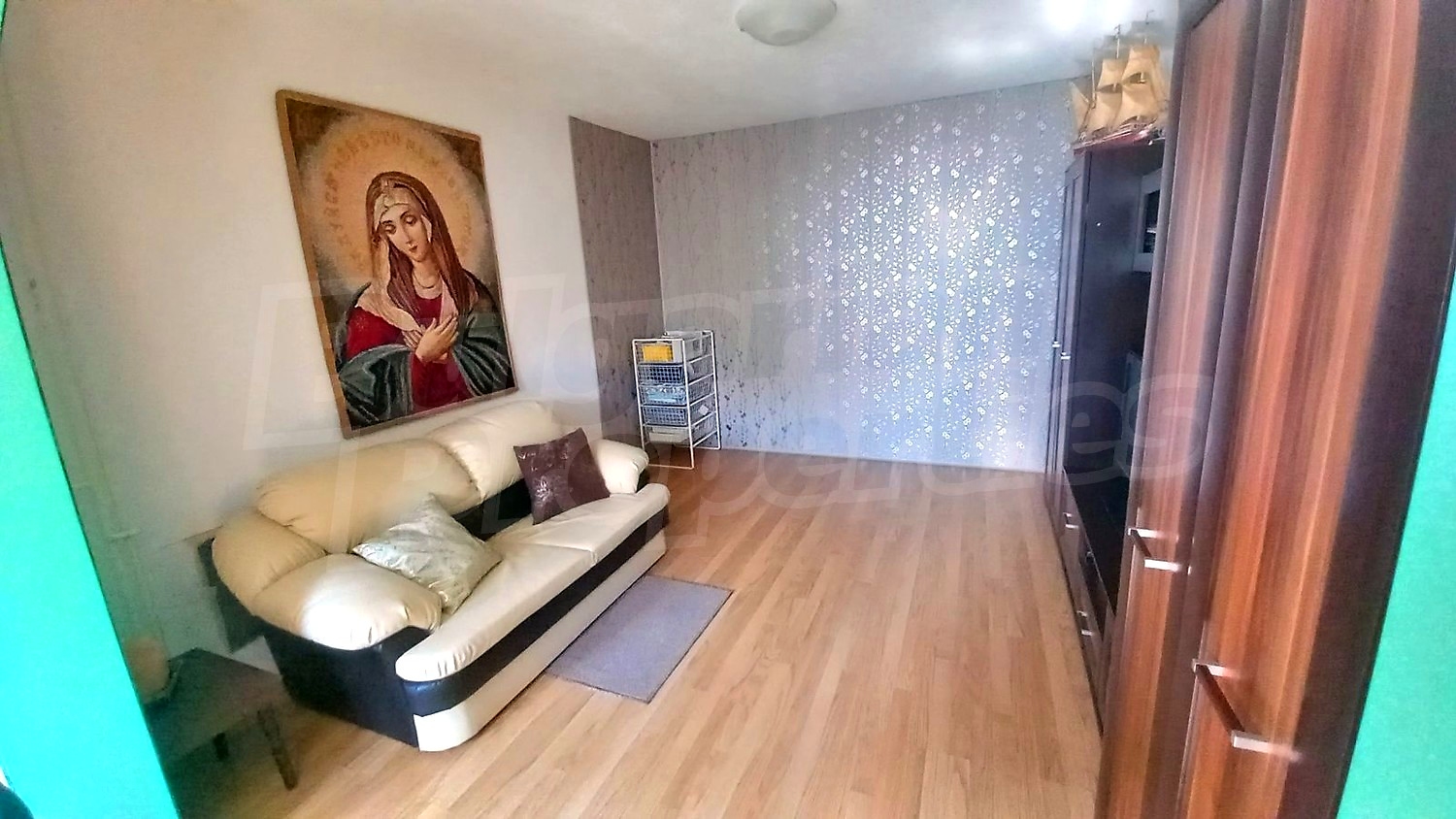 Gallery Picture 3