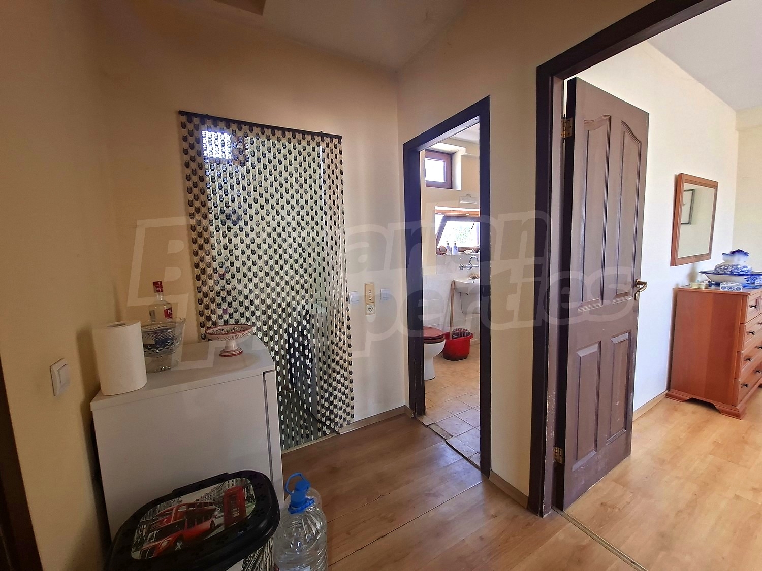 Gallery Picture 17
