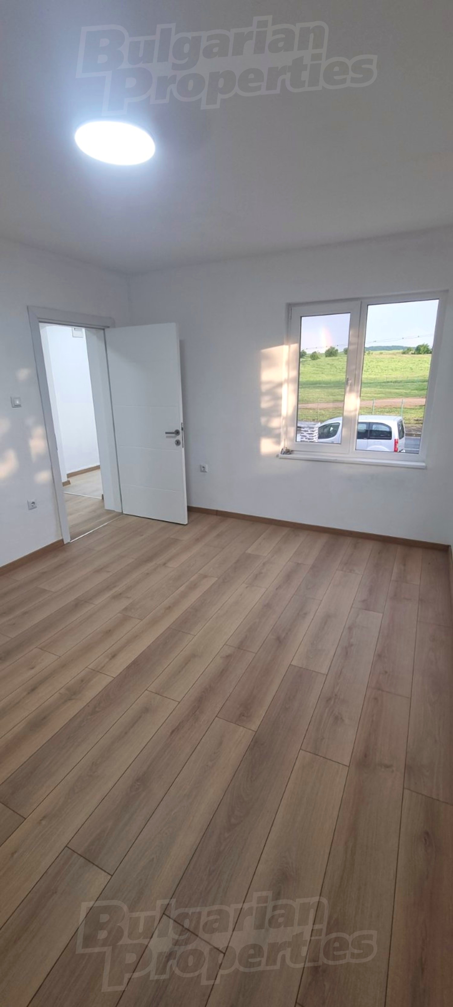 Gallery Picture 19