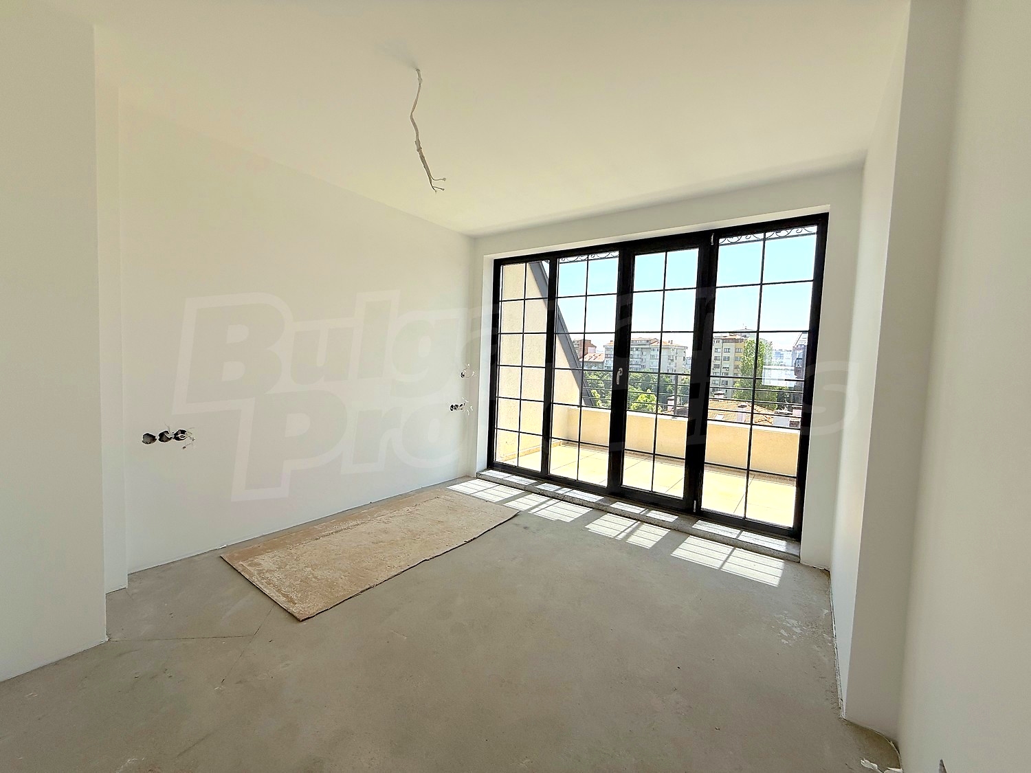 Gallery Picture 2